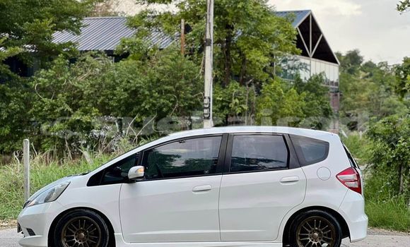 ซื้อ รถมือสอง Honda Jazz ขาว รถยนต์ ใน %{เมือง} ใน กรุงเทพมหานคร ซื้อ รถมือสอง Honda Jazz ขาว รถยนต์ ใน %{เมือง} ใน กรุงเทพมหานคร