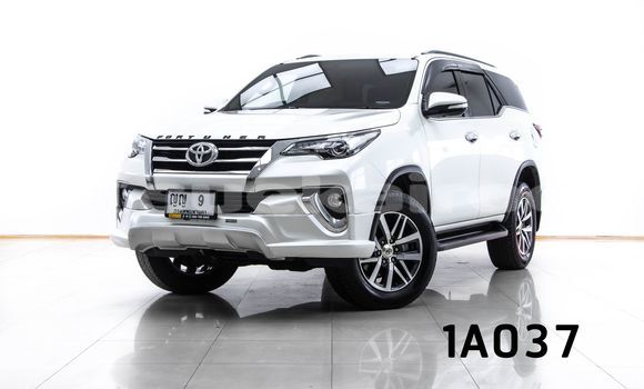 Buy Used Toyota Fortuner White Car in Bangkok in Bangkok Buy Used Toyota Fortuner White Car in Bangkok in Bangkok