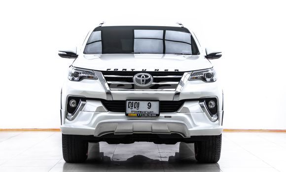 Buy Used Toyota Fortuner White Car in Bangkok in Bangkok Buy Used Toyota Fortuner White Car in Bangkok in Bangkok