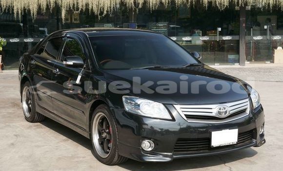 ซื้อ รถมือสอง Toyota Camry สีดำ รถยนต์ ใน %{เมือง} ใน กรุงเทพมหานคร