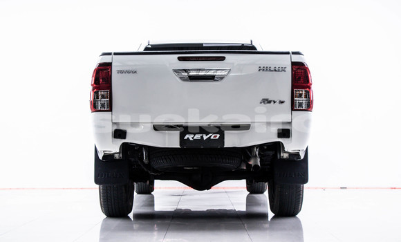 ซื้อ รถมือสอง Toyota Hiluxe Revo ขาว รถยนต์ ใน %{เมือง} ใน กรุงเทพมหานคร ซื้อ รถมือสอง Toyota Hiluxe Revo ขาว รถยนต์ ใน %{เมือง} ใน กรุงเทพมหานคร