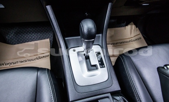 Buy Used Subaru XV White Car in Bangkok in Bangkok Buy Used Subaru XV White Car in Bangkok in Bangkok