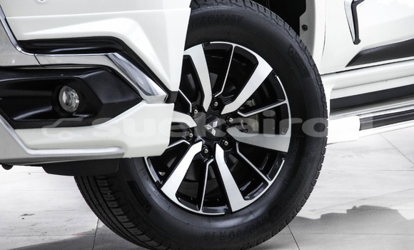 ซื้อ รถมือสอง Mitsubishi Pajero Sport ขาว รถยนต์ ใน %{เมือง} ใน กรุงเทพมหานคร ซื้อ รถมือสอง Mitsubishi Pajero Sport ขาว รถยนต์ ใน %{เมือง} ใน กรุงเทพมหานคร