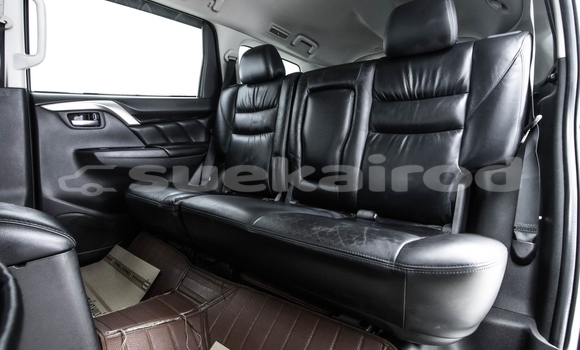 ซื้อ รถมือสอง Mitsubishi Pajero Sport ขาว รถยนต์ ใน %{เมือง} ใน กรุงเทพมหานคร ซื้อ รถมือสอง Mitsubishi Pajero Sport ขาว รถยนต์ ใน %{เมือง} ใน กรุงเทพมหานคร