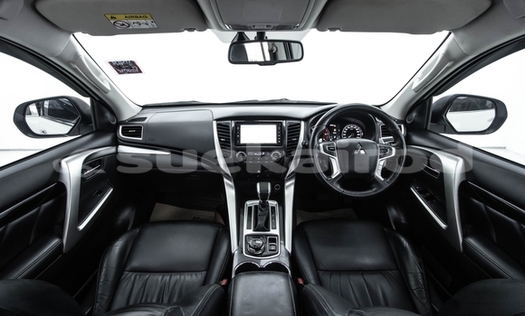 ซื้อ รถมือสอง Mitsubishi Pajero Sport ขาว รถยนต์ ใน %{เมือง} ใน กรุงเทพมหานคร ซื้อ รถมือสอง Mitsubishi Pajero Sport ขาว รถยนต์ ใน %{เมือง} ใน กรุงเทพมหานคร