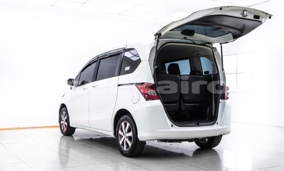 ซื้อ รถมือสอง Honda Freed ขาว รถยนต์ ใน %{เมือง} ใน กรุงเทพมหานคร ซื้อ รถมือสอง Honda Freed ขาว รถยนต์ ใน %{เมือง} ใน กรุงเทพมหานคร