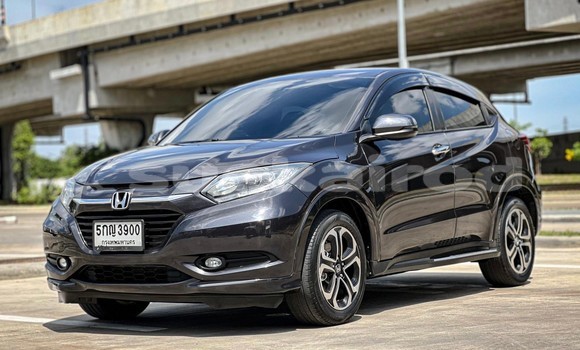 ซื้อ รถมือสอง Honda HR–V อื่น ๆ รถยนต์ ใน %{เมือง} ใน กรุงเทพมหานคร