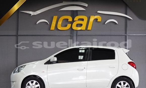 ซื้อ รถมือสอง Mitsubishi Mirage ขาว รถยนต์ ใน %{เมือง} ใน ชลบุรี ซื้อ รถมือสอง Mitsubishi Mirage ขาว รถยนต์ ใน %{เมือง} ใน ชลบุรี