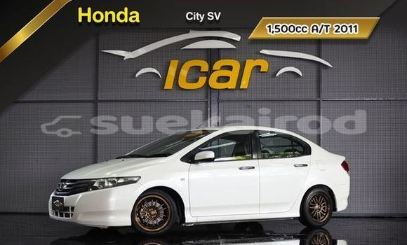 ซื้อ รถมือสอง Honda City ขาว รถยนต์ ใน %{เมือง} ใน ชลบุรี