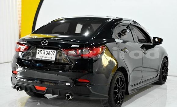 ซื้อ รถมือสอง Mazda Mazda 2 สีดำ รถยนต์ ใน %{เมือง} ใน ชลบุรี ซื้อ รถมือสอง Mazda Mazda 2 สีดำ รถยนต์ ใน %{เมือง} ใน ชลบุรี