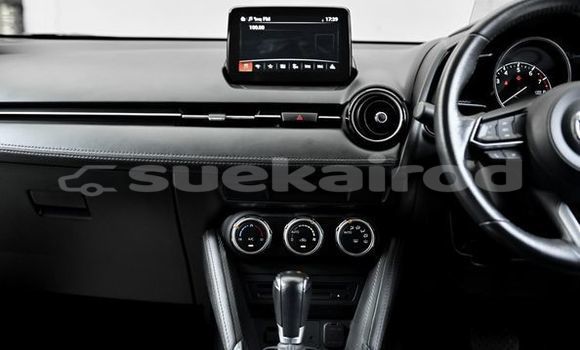 ซื้อ รถมือสอง Mazda Mazda 2 สีดำ รถยนต์ ใน %{เมือง} ใน ชลบุรี ซื้อ รถมือสอง Mazda Mazda 2 สีดำ รถยนต์ ใน %{เมือง} ใน ชลบุรี