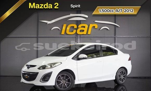 ซื้อ รถมือสอง Mazda Mazda 2 ขาว รถยนต์ ใน %{เมือง} ใน ชลบุรี ซื้อ รถมือสอง Mazda Mazda 2 ขาว รถยนต์ ใน %{เมือง} ใน ชลบุรี