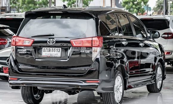 ซื้อ รถมือสอง Toyota Innova สีดำ รถยนต์ ใน %{เมือง} ใน กรุงเทพมหานคร ซื้อ รถมือสอง Toyota Innova สีดำ รถยนต์ ใน %{เมือง} ใน กรุงเทพมหานคร