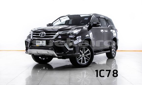 Buy Used Toyota Fortuner Brown Car in Bangkok in Bangkok Buy Used Toyota Fortuner Brown Car in Bangkok in Bangkok