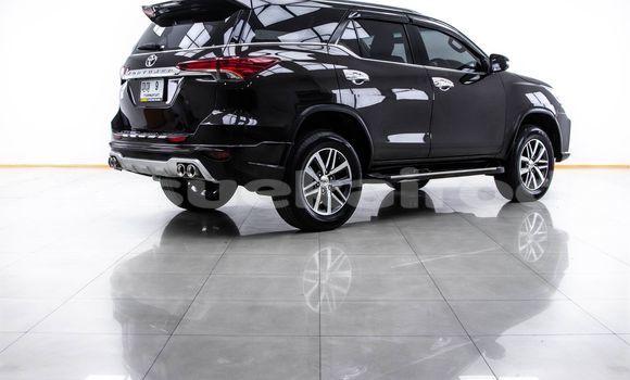 Buy Used Toyota Fortuner Brown Car in Bangkok in Bangkok Buy Used Toyota Fortuner Brown Car in Bangkok in Bangkok