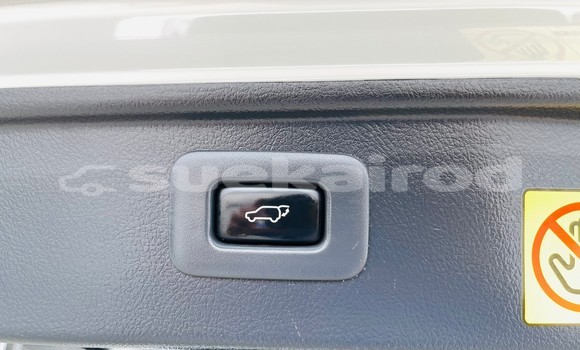 Buy Used Toyota Vellfire White Car in Bangkok in Bangkok Buy Used Toyota Vellfire White Car in Bangkok in Bangkok