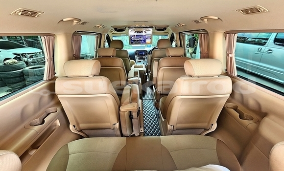 ซื้อ รถมือสอง Hyundai H1 เงิน รถยนต์ ใน %{เมือง} ใน กรุงเทพมหานคร ซื้อ รถมือสอง Hyundai H1 เงิน รถยนต์ ใน %{เมือง} ใน กรุงเทพมหานคร