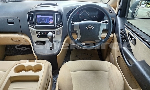 ซื้อ รถมือสอง Hyundai H1 เงิน รถยนต์ ใน %{เมือง} ใน กรุงเทพมหานคร ซื้อ รถมือสอง Hyundai H1 เงิน รถยนต์ ใน %{เมือง} ใน กรุงเทพมหานคร