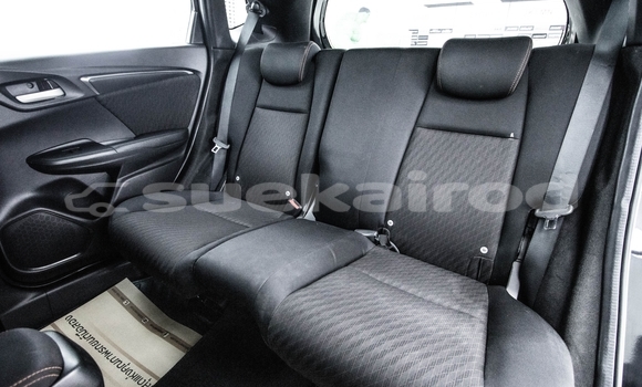 ซื้อ รถมือสอง Honda Jazz สีดำ รถยนต์ ใน %{เมือง} ใน กรุงเทพมหานคร ซื้อ รถมือสอง Honda Jazz สีดำ รถยนต์ ใน %{เมือง} ใน กรุงเทพมหานคร