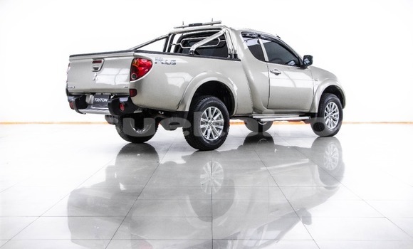 Buy Used Mitsubishi Triton Brown Car in Bangkok in Bangkok Buy Used Mitsubishi Triton Brown Car in Bangkok in Bangkok