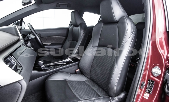 ซื้อ รถมือสอง Toyota C-HR สีแดง รถยนต์ ใน %{เมือง} ใน กรุงเทพมหานคร ซื้อ รถมือสอง Toyota C-HR สีแดง รถยนต์ ใน %{เมือง} ใน กรุงเทพมหานคร