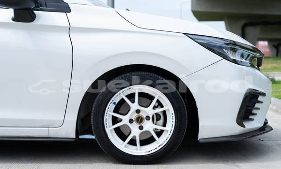 Buy Used Honda City White Car in Bangkok in Bangkok Buy Used Honda City White Car in Bangkok in Bangkok