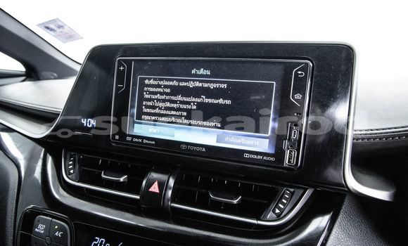 ซื้อ รถมือสอง Toyota C-HR สีแดง รถยนต์ ใน %{เมือง} ใน กรุงเทพมหานคร ซื้อ รถมือสอง Toyota C-HR สีแดง รถยนต์ ใน %{เมือง} ใน กรุงเทพมหานคร