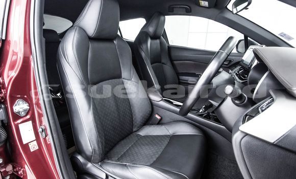 ซื้อ รถมือสอง Toyota C-HR สีแดง รถยนต์ ใน %{เมือง} ใน กรุงเทพมหานคร ซื้อ รถมือสอง Toyota C-HR สีแดง รถยนต์ ใน %{เมือง} ใน กรุงเทพมหานคร