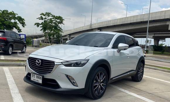 ซื้อ รถมือสอง Mazda CX-3 ขาว รถยนต์ ใน %{เมือง} ใน กรุงเทพมหานคร