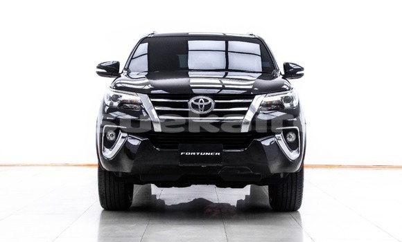 ซื้อ รถมือสอง Toyota Fortuner สีดำ รถยนต์ ใน %{เมือง} ใน กรุงเทพมหานคร ซื้อ รถมือสอง Toyota Fortuner สีดำ รถยนต์ ใน %{เมือง} ใน กรุงเทพมหานคร