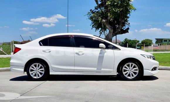 Buy Used Honda Civic White Car in Bangkok in Bangkok Buy Used Honda Civic White Car in Bangkok in Bangkok