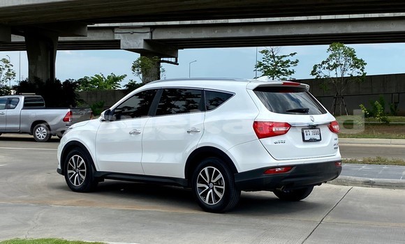 Buy Used DAF 46 White Car in Bangkok in Bangkok Buy Used DAF 46 White Car in Bangkok in Bangkok