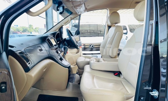 Buy Used Hyundai H1 Black Car in Bangkok in Bangkok Buy Used Hyundai H1 Black Car in Bangkok in Bangkok