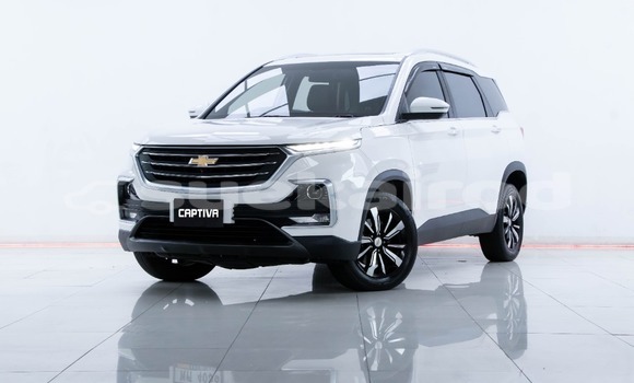 ซื้อ รถมือสอง Chevrolet Captiva ขาว รถยนต์ ใน %{เมือง} ใน กรุงเทพมหานคร