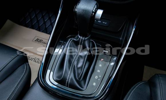 Buy Used Chevrolet Captiva White Car in Bangkok in Bangkok Buy Used Chevrolet Captiva White Car in Bangkok in Bangkok