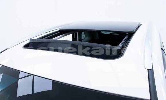 Buy Used Chevrolet Captiva White Car in Bangkok in Bangkok Buy Used Chevrolet Captiva White Car in Bangkok in Bangkok