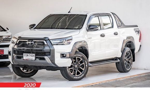 ซื้อ รถมือสอง Toyota Hiluxe Revo ขาว รถยนต์ ใน %{เมือง} ใน กรุงเทพมหานคร