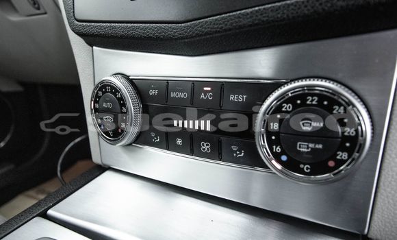 ซื้อ รถมือสอง Mercedes-Benz C-Classe สีดำ รถยนต์ ใน %{เมือง} ใน กรุงเทพมหานคร ซื้อ รถมือสอง Mercedes-Benz C-Classe สีดำ รถยนต์ ใน %{เมือง} ใน กรุงเทพมหานคร