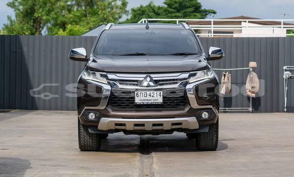 ซื้อ รถมือสอง Mitsubishi Pajero สีน้ำตาล รถยนต์ ใน %{เมือง} ใน กรุงเทพมหานคร ซื้อ รถมือสอง Mitsubishi Pajero สีน้ำตาล รถยนต์ ใน %{เมือง} ใน กรุงเทพมหานคร