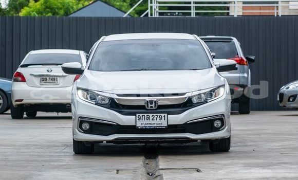 Buy Used Honda Civic White Car in Bangkok in Bangkok Buy Used Honda Civic White Car in Bangkok in Bangkok