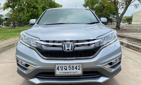 ซื้อ รถมือสอง Honda CR-V อื่น ๆ รถยนต์ ใน %{เมือง} ใน กรุงเทพมหานคร
