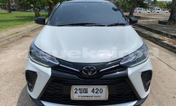 Buy Used Toyota Yaris White Car in Bangkok in Bangkok