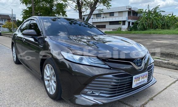 ซื้อ รถมือสอง Toyota Camry สีดำ รถยนต์ ใน %{เมือง} ใน กรุงเทพมหานคร