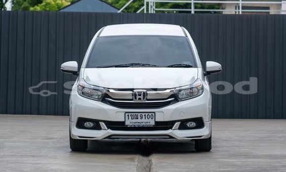 Buy Used Honda Mobilio White Car in Bangkok in Bangkok Buy Used Honda Mobilio White Car in Bangkok in Bangkok