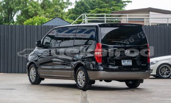 ซื้อ รถมือสอง Hyundai H1 สีดำ รถยนต์ ใน %{เมือง} ใน กรุงเทพมหานคร ซื้อ รถมือสอง Hyundai H1 สีดำ รถยนต์ ใน %{เมือง} ใน กรุงเทพมหานคร