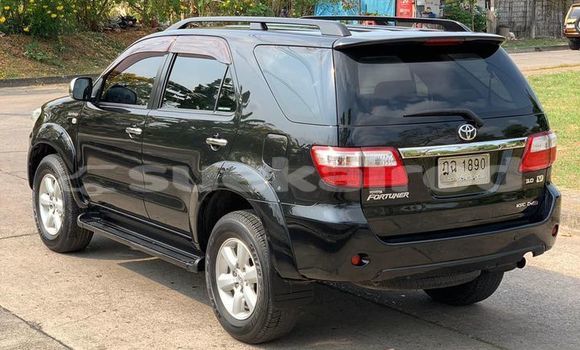 ซื้อ รถมือสอง Toyota Fortuner สีดำ รถยนต์ ใน %{เมือง} ใน กรุงเทพมหานคร ซื้อ รถมือสอง Toyota Fortuner สีดำ รถยนต์ ใน %{เมือง} ใน กรุงเทพมหานคร