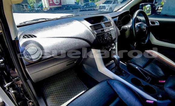 ซื้อ รถมือสอง Mazda BT-50 สีดำ รถยนต์ ใน %{เมือง} ใน กรุงเทพมหานคร ซื้อ รถมือสอง Mazda BT-50 สีดำ รถยนต์ ใน %{เมือง} ใน กรุงเทพมหานคร