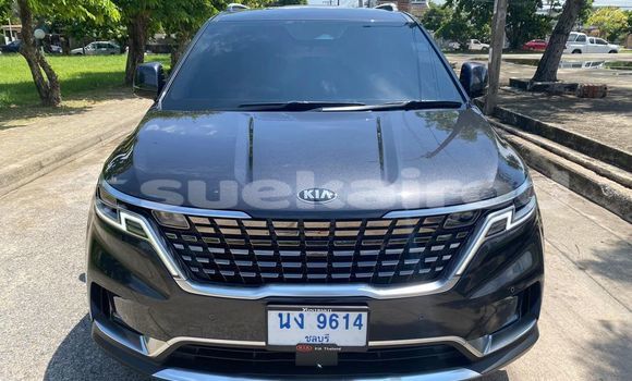 Buy Used Kia Carnival Black Car in Bangkok in Bangkok