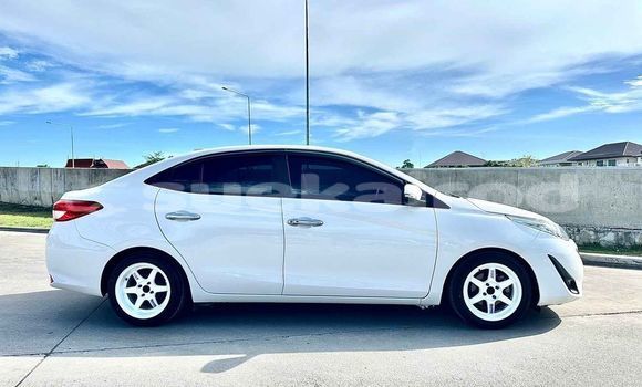 ซื้อ รถมือสอง Toyota Yaris ขาว รถยนต์ ใน %{เมือง} ใน กรุงเทพมหานคร ซื้อ รถมือสอง Toyota Yaris ขาว รถยนต์ ใน %{เมือง} ใน กรุงเทพมหานคร