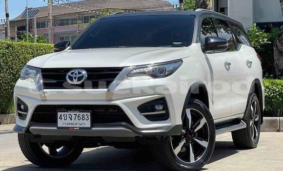 ซื้อ รถมือสอง Toyota Fortuner ขาว รถยนต์ ใน %{เมือง} ใน กรุงเทพมหานคร ซื้อ รถมือสอง Toyota Fortuner ขาว รถยนต์ ใน %{เมือง} ใน กรุงเทพมหานคร